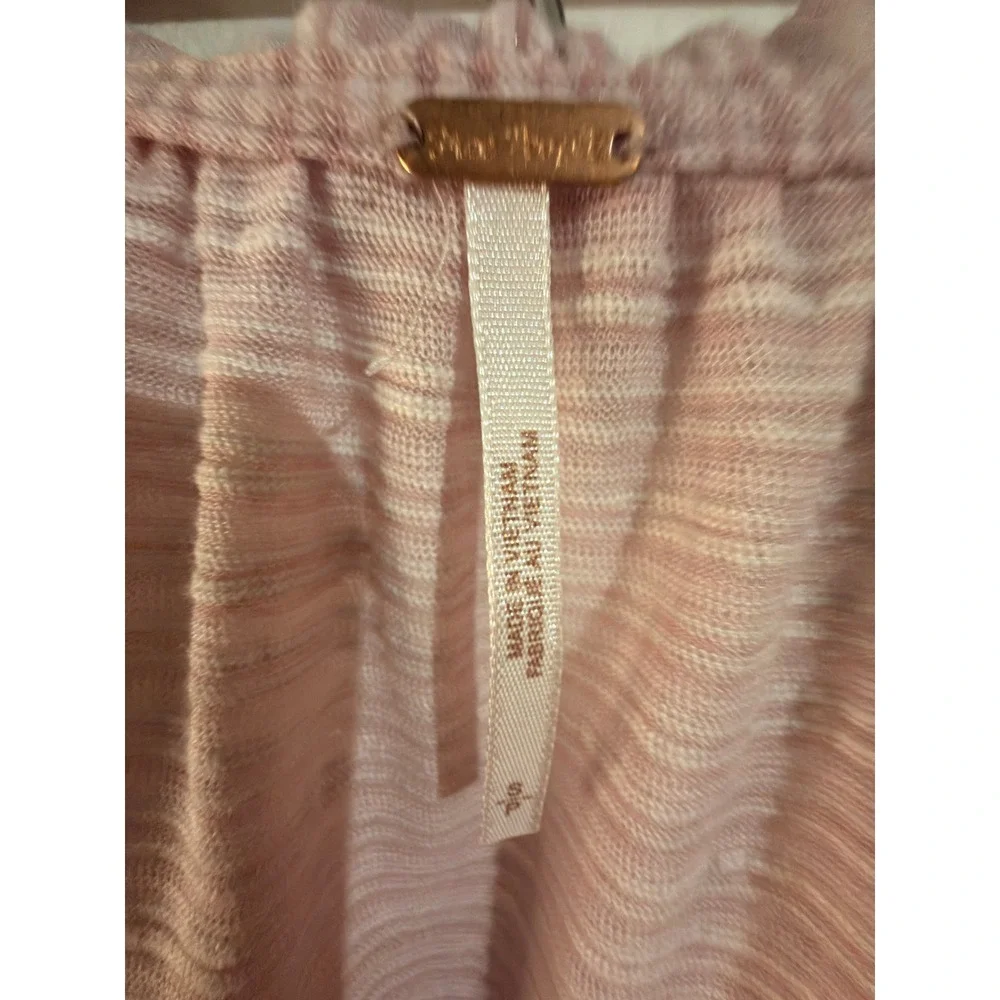 Dorothy Women's Pink Scoop Neck Peasant Crop Top EUC